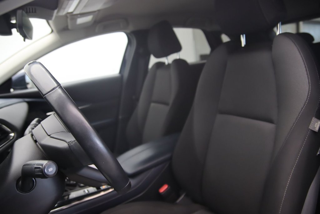 2021 Mazda CX-30 GS in Chicoutimi, Quebec - 7 - w1024h768px
