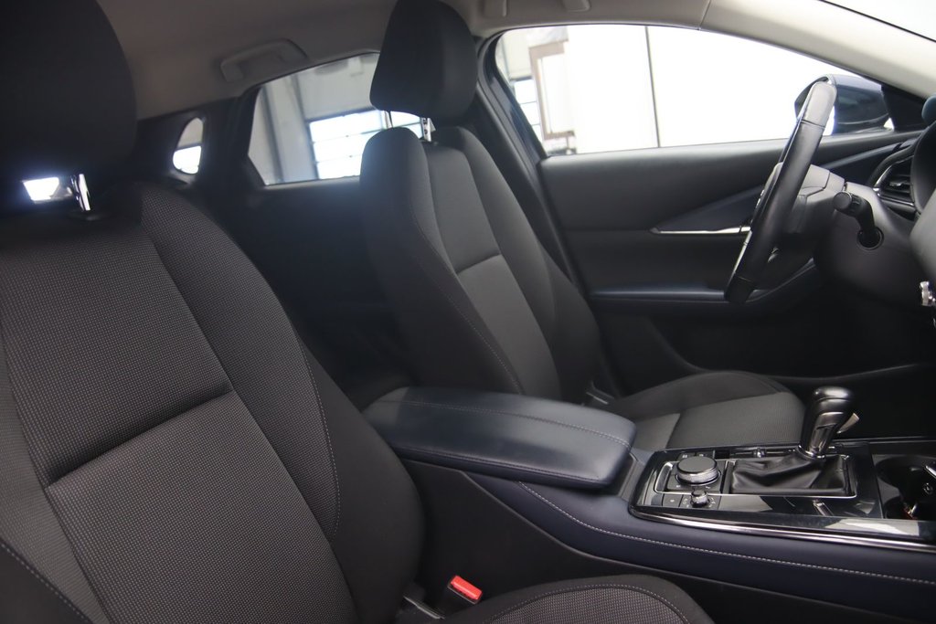 2021 Mazda CX-30 GS in Chicoutimi, Quebec - 15 - w1024h768px