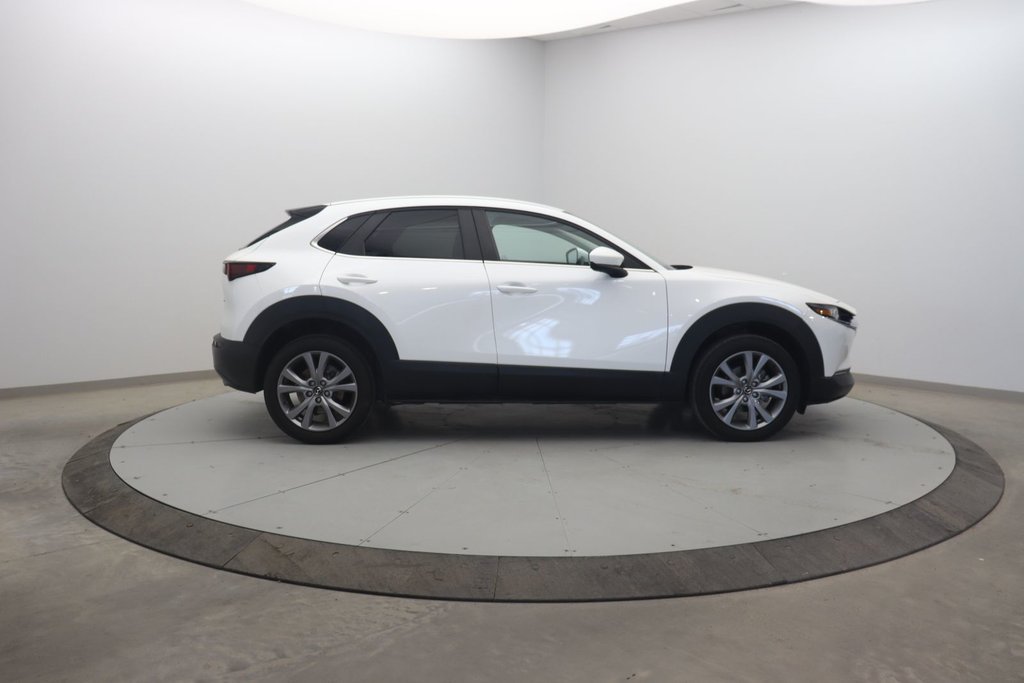 2021 Mazda CX-30 in Baie-Comeau, Quebec - 3 - w1024h768px