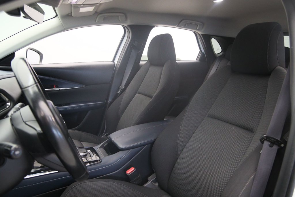 2021 Mazda CX-30 in Baie-Comeau, Quebec - 6 - w1024h768px