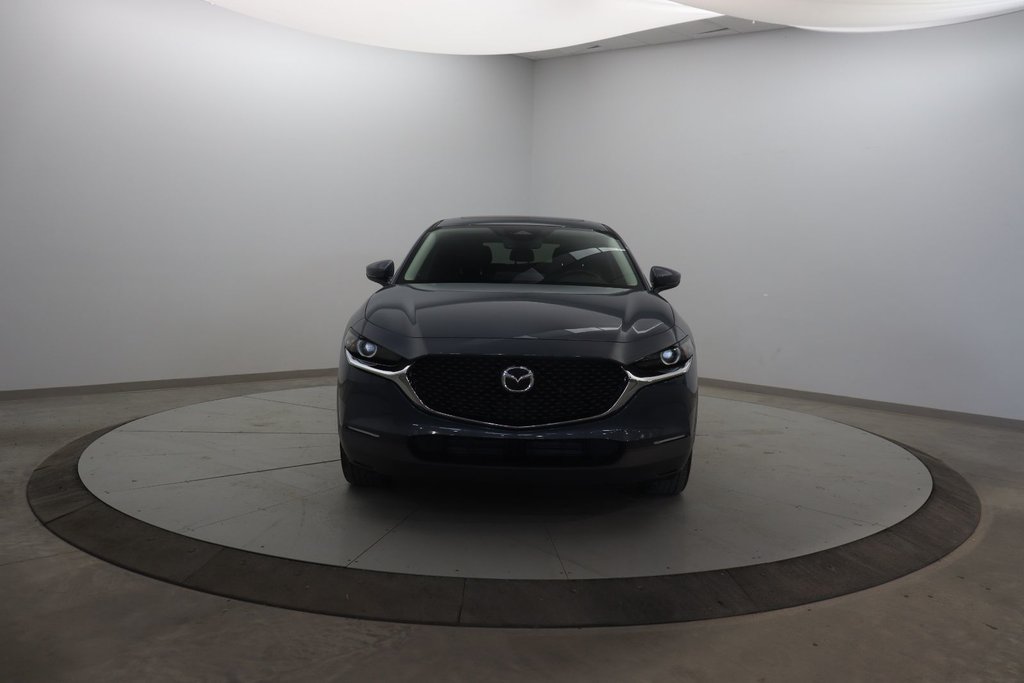 Mazda CX-30 GS 2024 à Jonquière, Québec - 2 - w1024h768px