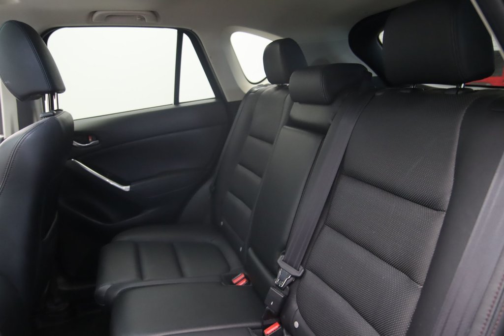 2016 Mazda CX-5 GT in Chicoutimi, Quebec - 10 - w1024h768px