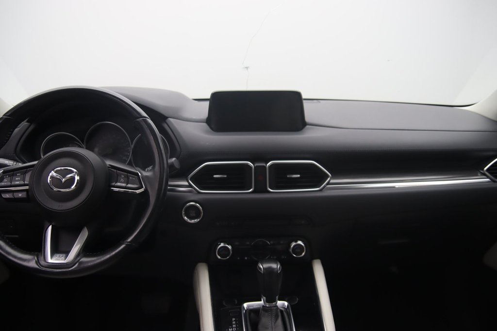 Mazda CX-5  2017 à Baie-Comeau, Québec - 11 - w1024h768px