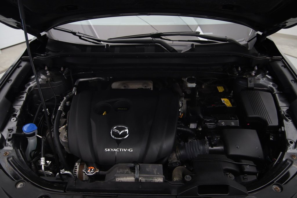 2021 Mazda CX-5 in Baie-Comeau, Quebec - 17 - w1024h768px