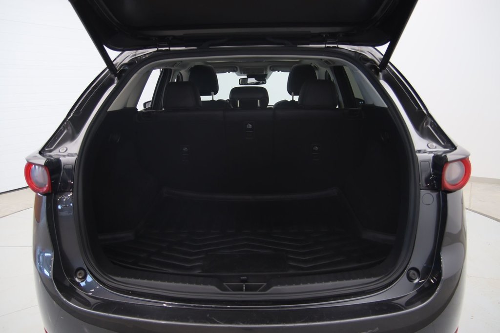 2021 Mazda CX-5 in Baie-Comeau, Quebec - 18 - w1024h768px