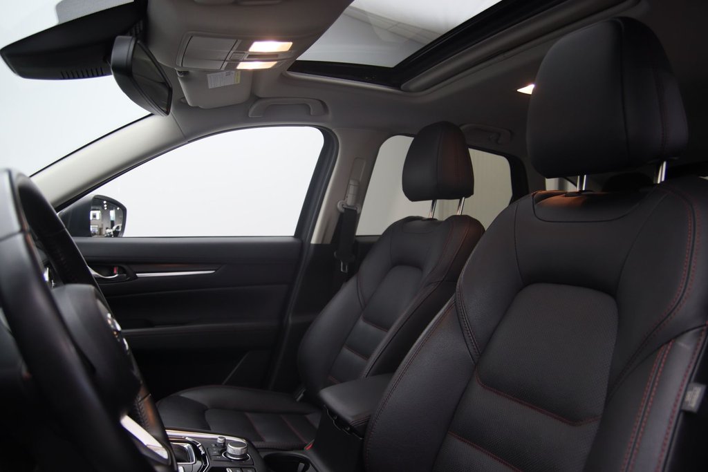 2021 Mazda CX-5 in Jonquière, Quebec - 7 - w1024h768px