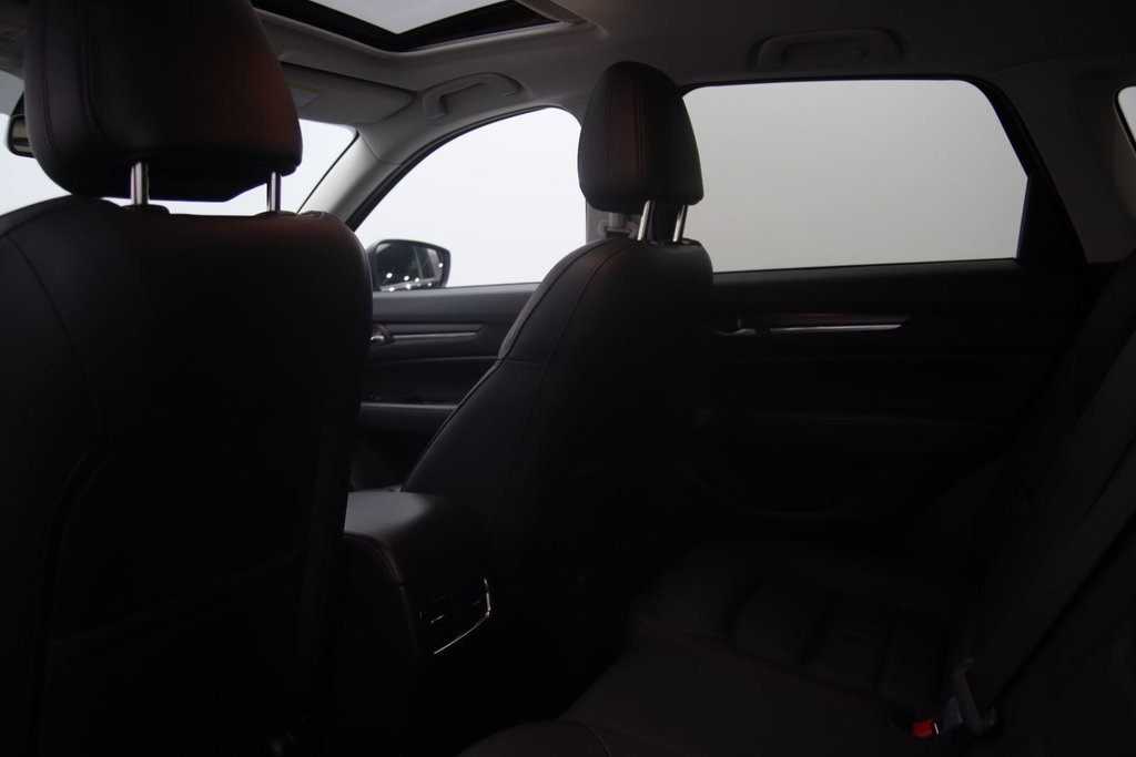 2021 Mazda CX-5 in Jonquière, Quebec - 9 - w1024h768px