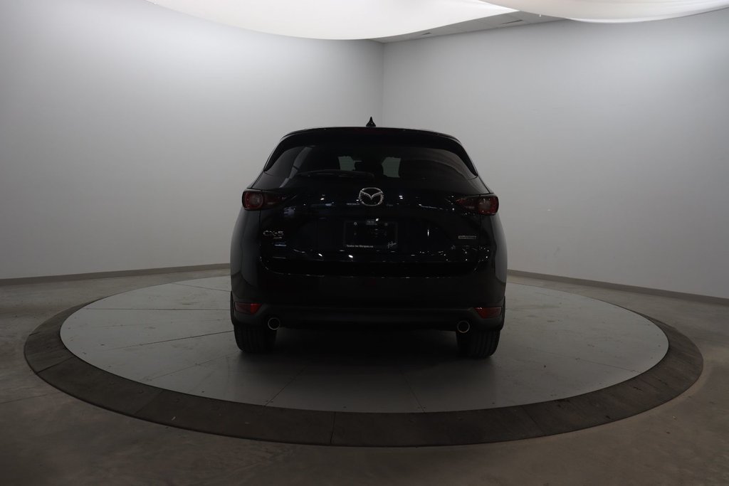 2021 Mazda CX-5 in Jonquière, Quebec - 5 - w1024h768px
