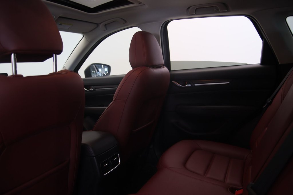 Mazda CX-5  2021 à Baie-Comeau, Québec - 9 - w1024h768px