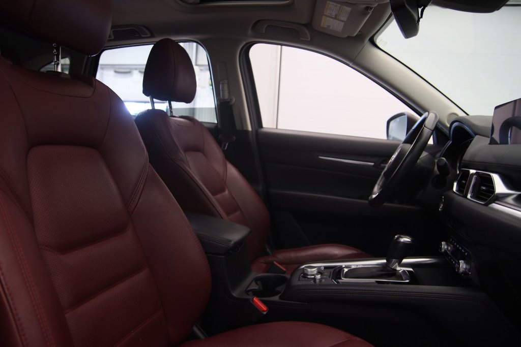 2021 Mazda CX-5 in Jonquière, Quebec - 16 - w1024h768px