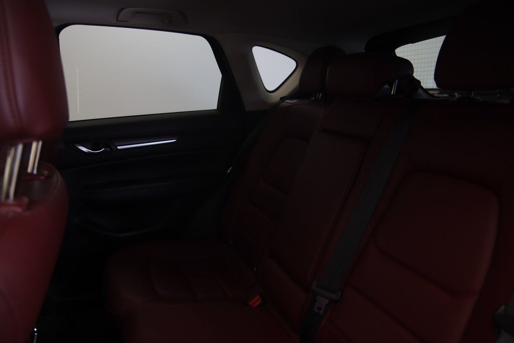2021 Mazda CX-5 in Jonquière, Quebec - 10 - w1024h768px