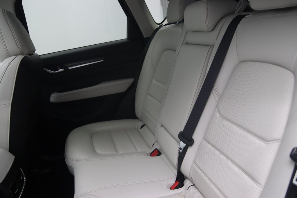 2021 Mazda CX-5 GT w/Turbo in Jonquière, Quebec - 10 - w1024h768px