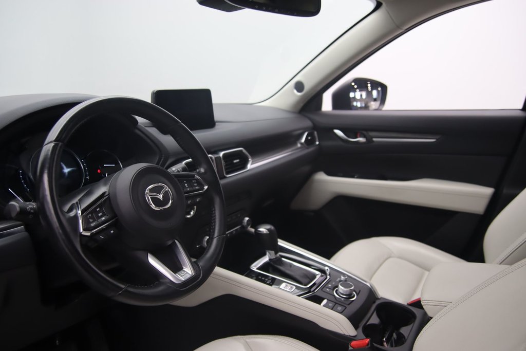2021 Mazda CX-5 GT w/Turbo in Jonquière, Quebec - 6 - w1024h768px