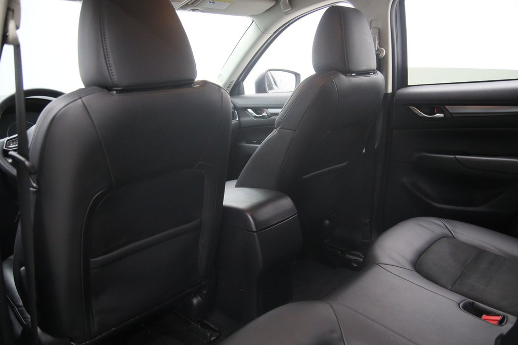 2023 Mazda CX-5 in Baie-Comeau, Quebec - 9 - w1024h768px