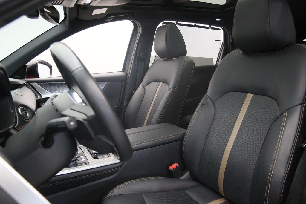 2025 Mazda CX-70 PHEV in Baie-Comeau, Quebec - 6 - w1024h768px