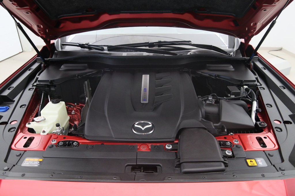 2025 Mazda CX-70 PHEV in Baie-Comeau, Quebec - 16 - w1024h768px