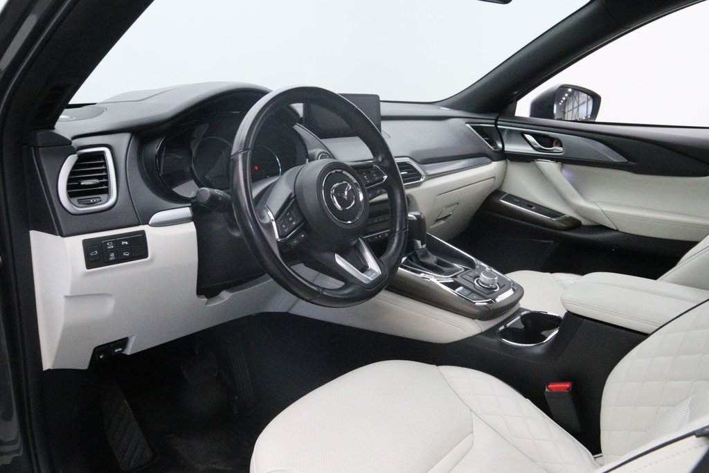2022 Mazda CX-9 in Sept-Îles, Quebec - 6 - w1024h768px