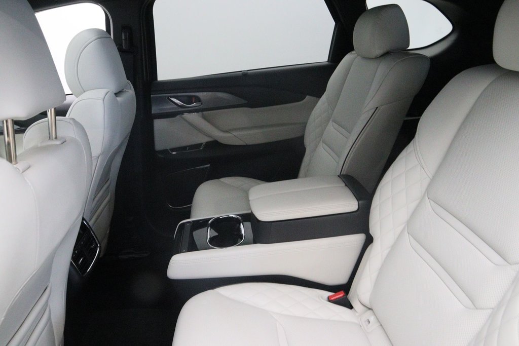 2022 Mazda CX-9 in Sept-Îles, Quebec - 9 - w1024h768px