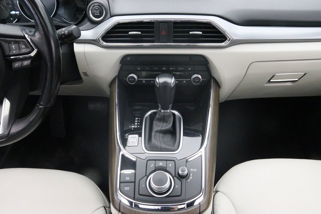 2022 Mazda CX-9 in Sept-Îles, Quebec - 13 - w1024h768px