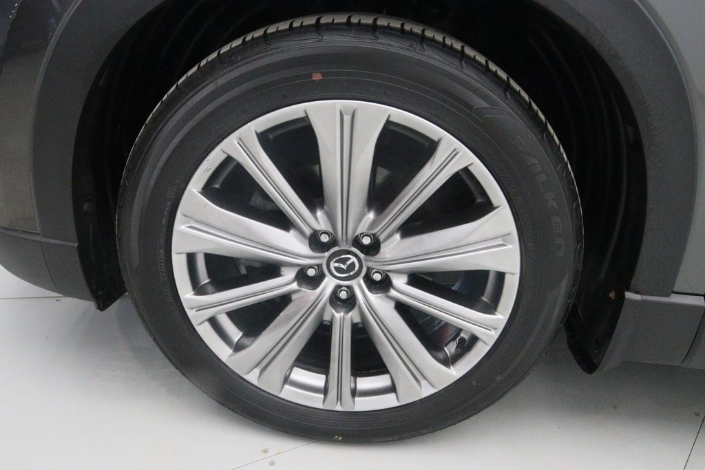 2022 Mazda CX-9 in Sept-Îles, Quebec - 17 - w1024h768px