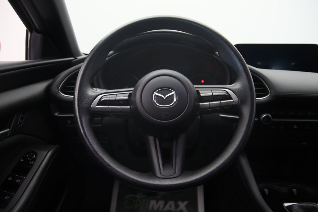 2021 Mazda 3 Sport in Jonquière, Quebec - 11 - w1024h768px