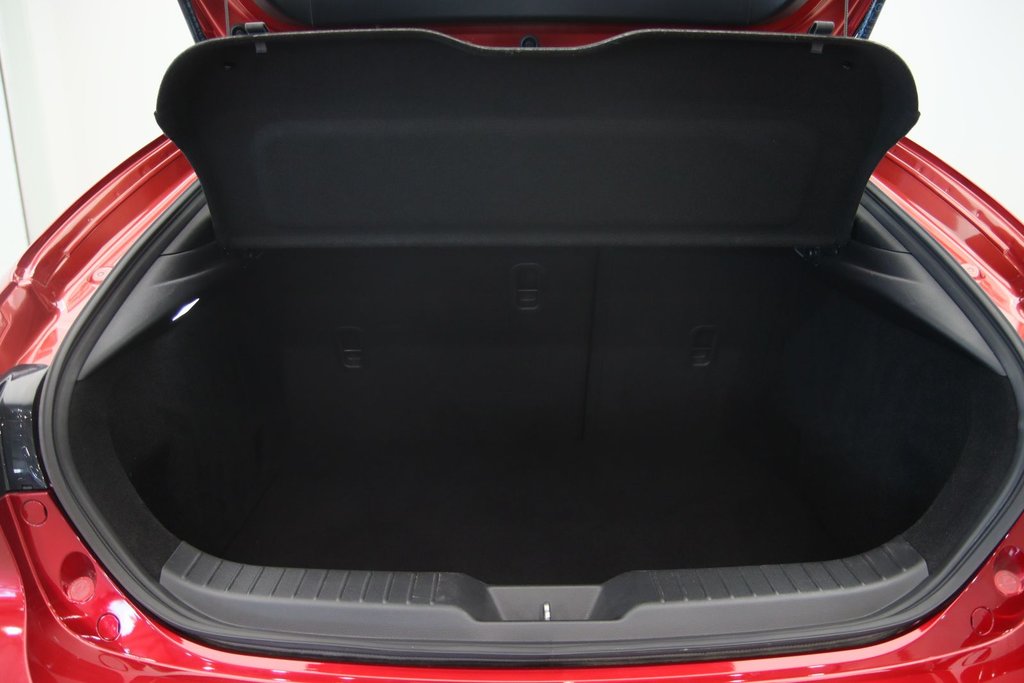 2021 Mazda 3 Sport in Jonquière, Quebec - 16 - w1024h768px