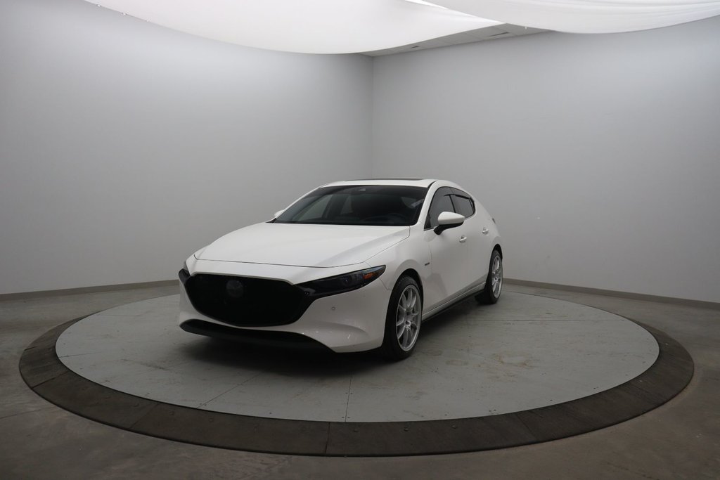 2021 Mazda 3 Sport 100th Anniversary Edition in Jonquière, Quebec - 1 - w1024h768px