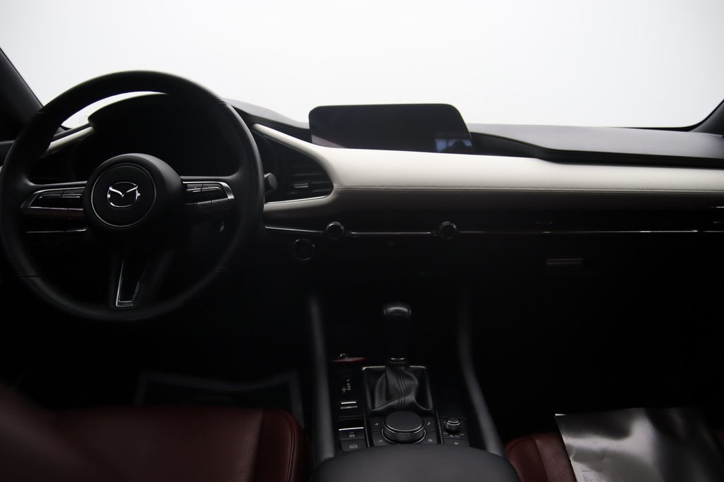 2021 Mazda 3 Sport 100th Anniversary Edition in Jonquière, Quebec - 9 - w1024h768px