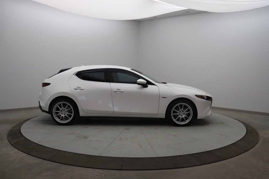 2021 Mazda 3 Sport 100th Anniversary Edition in Jonquière, Quebec - 3 - w1024h768px