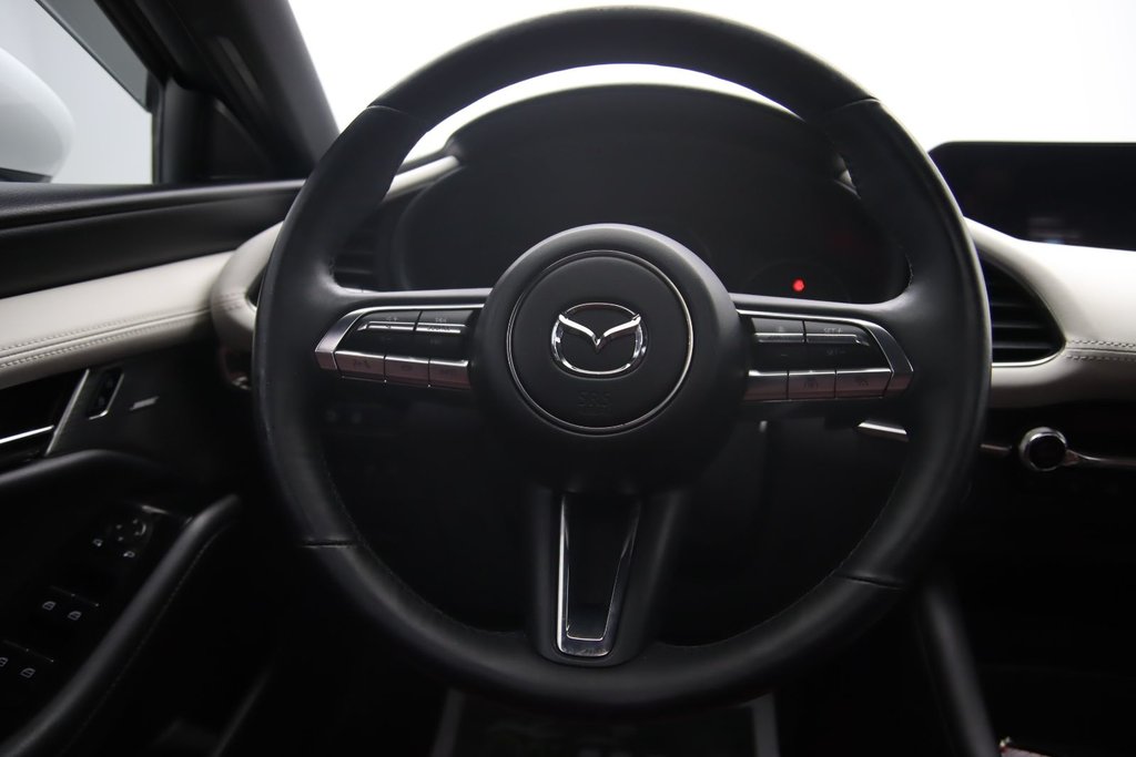 2021 Mazda 3 Sport 100th Anniversary Edition in Jonquière, Quebec - 10 - w1024h768px
