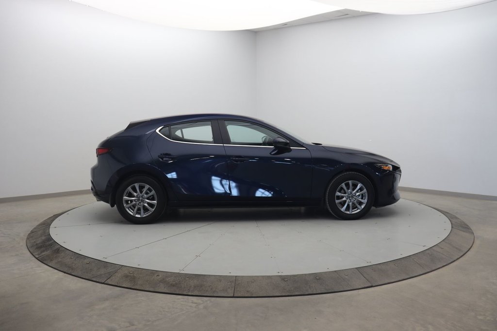 Mazda 3 Sport  2025 à Baie-Comeau, Québec - 3 - w1024h768px