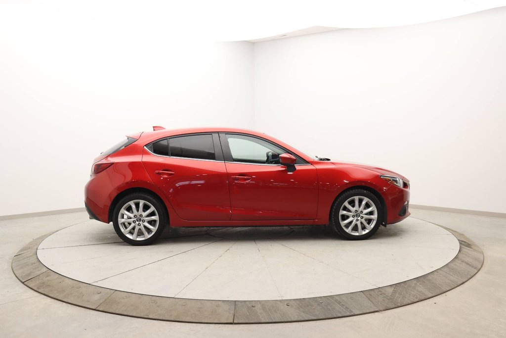 2015 Mazda 3 GT in Chicoutimi, Quebec - 3 - w1024h768px