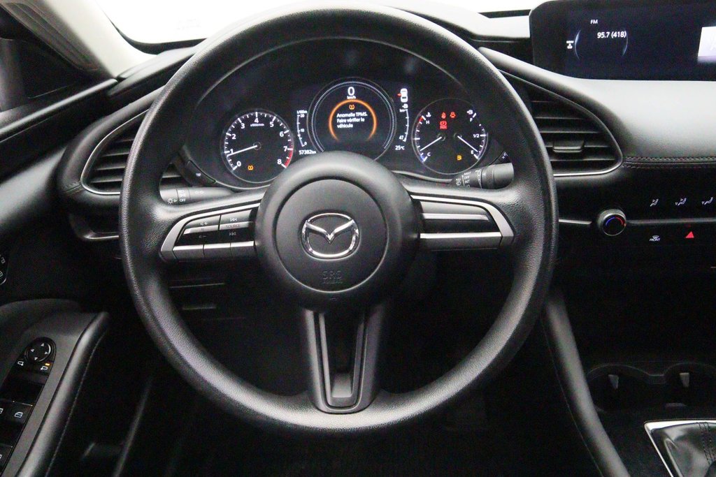 Mazda 3  2020 à Sept-Îles, Québec - 14 - w1024h768px