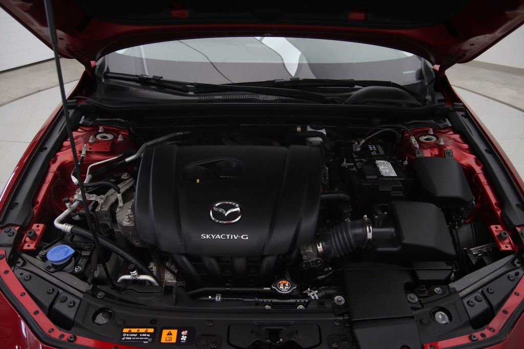 2022 Mazda 3 in Jonquière, Quebec - 17 - w1024h768px