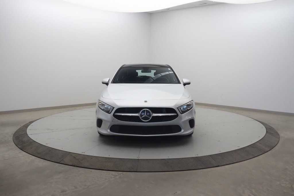 2019 Mercedes-Benz A-Class in Baie-Comeau, Quebec - 2 - w1024h768px