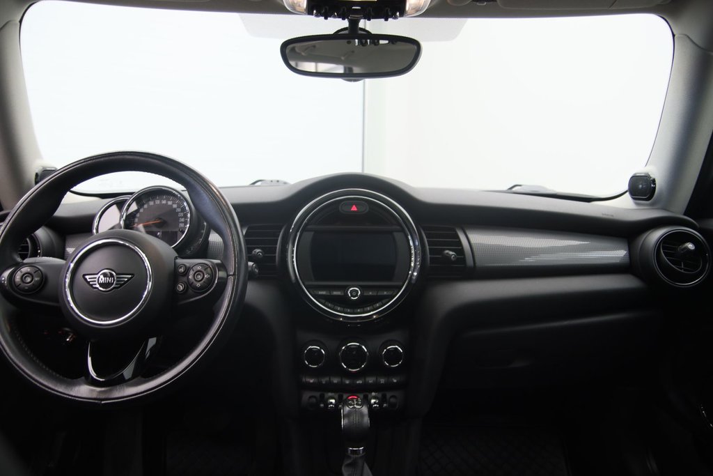 2019 MINI 3 Door in Sept-Îles, Quebec - 10 - w1024h768px