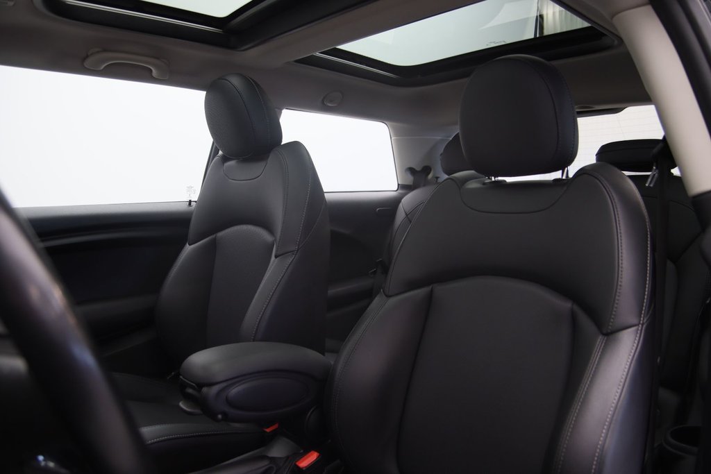 2019 MINI 3 Door in Sept-Îles, Quebec - 7 - w1024h768px