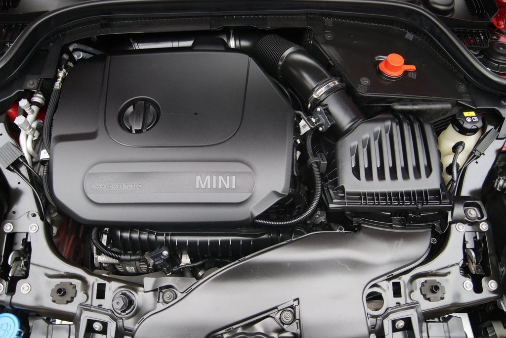 MINI 3 Door  2020 à Sept-Îles, Québec - 18 - w1024h768px