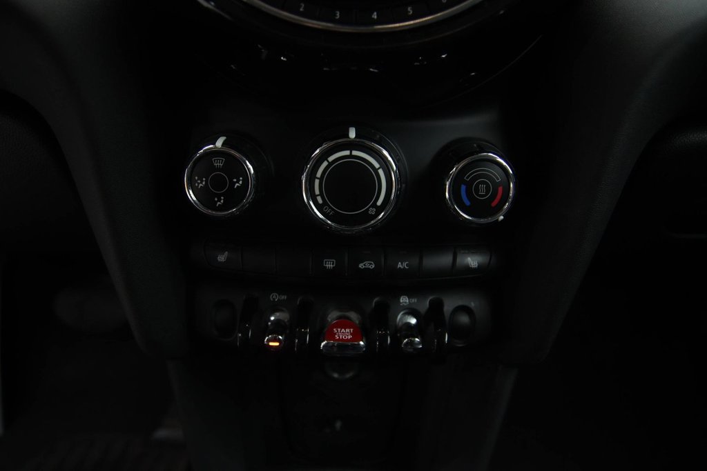 MINI 3 Door  2020 à Sept-Îles, Québec - 12 - w1024h768px