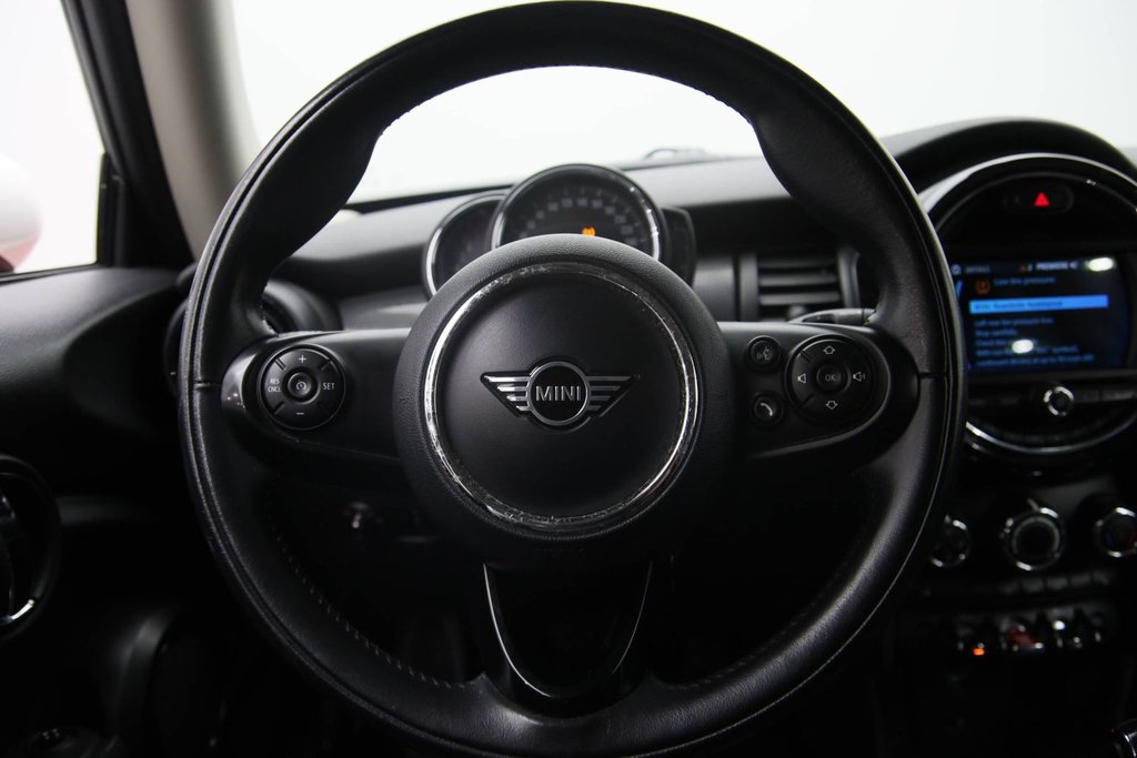 MINI 3 Door  2020 à Sept-Îles, Québec - 10 - w1024h768px