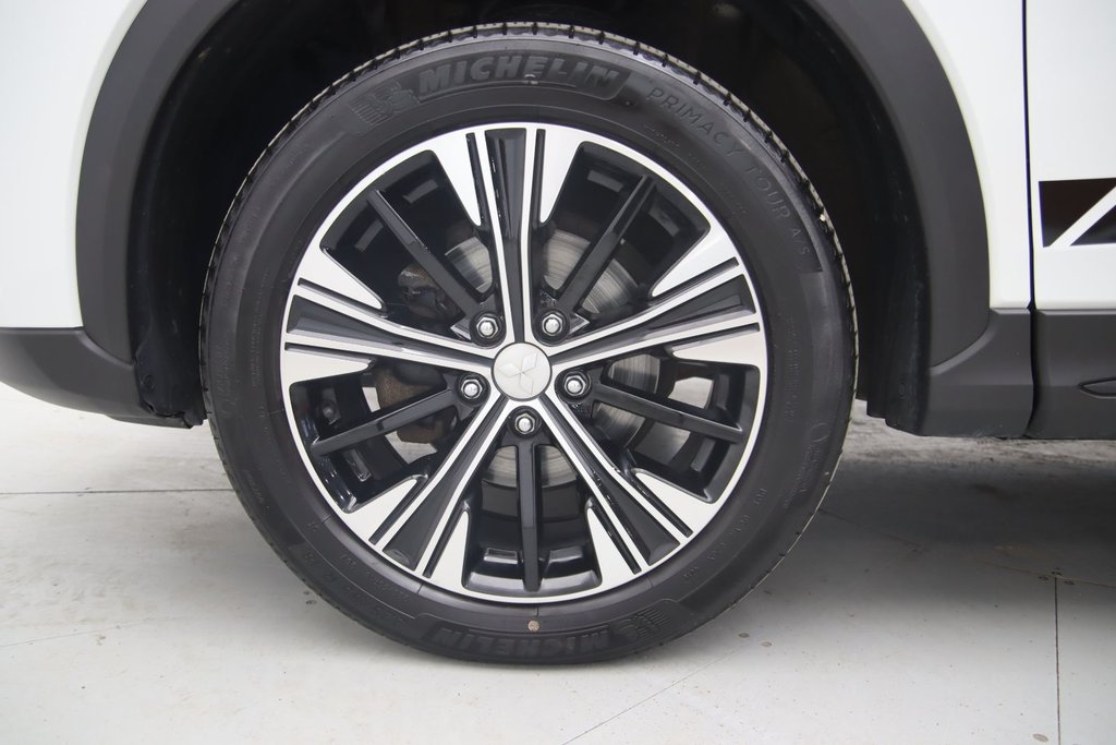 2020 Mitsubishi Eclipse Cross in Sept-Îles, Quebec - 18 - w1024h768px