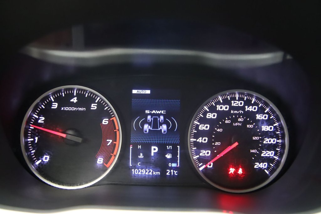 2020 Mitsubishi Eclipse Cross in Sept-Îles, Quebec - 12 - w1024h768px