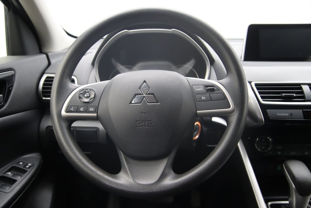 2020 Mitsubishi Eclipse Cross in Sept-Îles, Quebec - 11 - w1024h768px