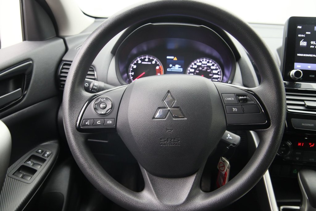 2022 Mitsubishi ECLIPSE CROSS in Jonquière, Quebec - 11 - w1024h768px