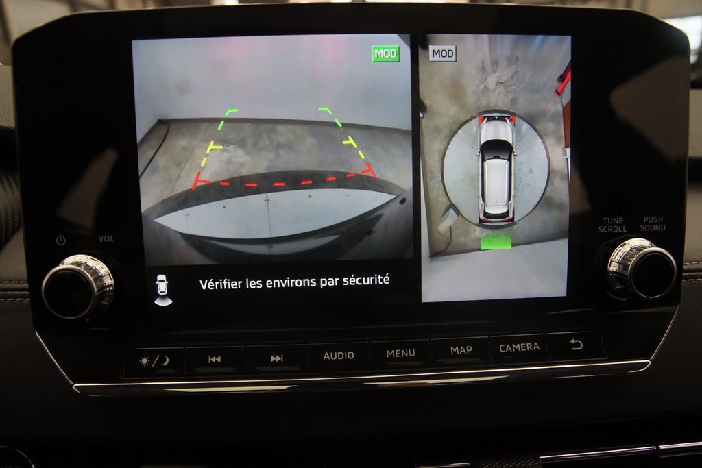 2024 Mitsubishi Outlander Plug-In Hybrid in Chicoutimi, Quebec - 13 - w1024h768px