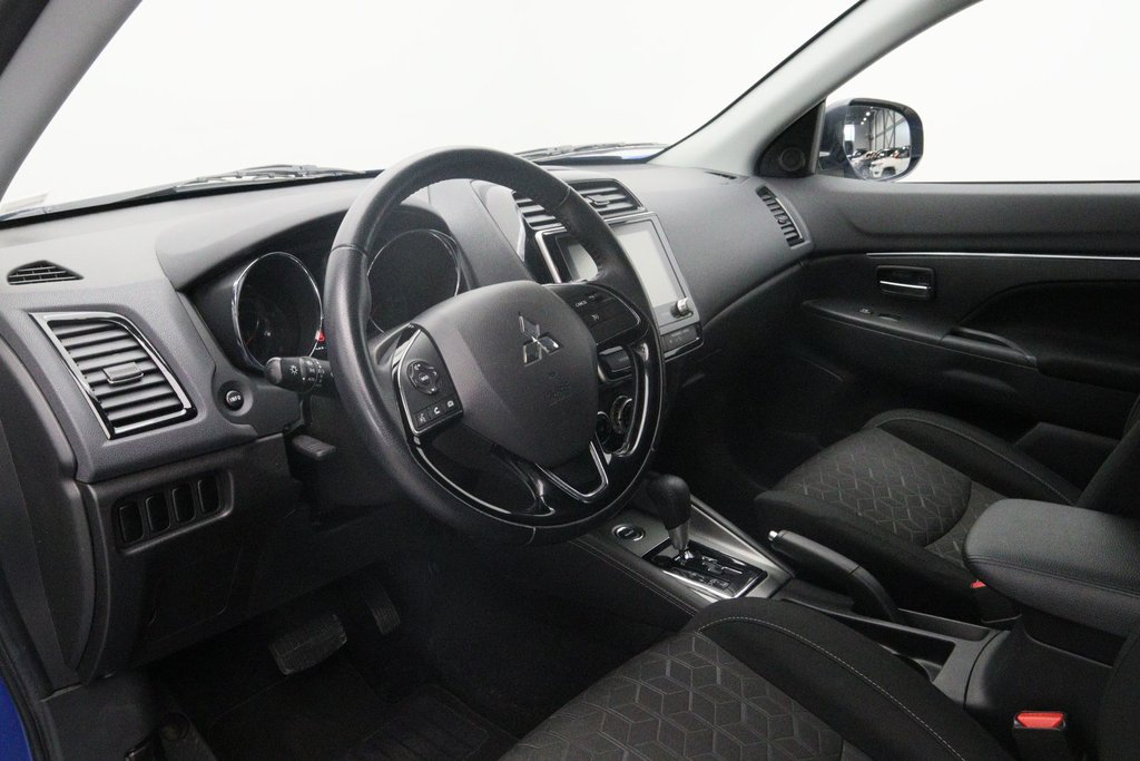 2022 Mitsubishi RVR in Baie-Comeau, Quebec - 6 - w1024h768px
