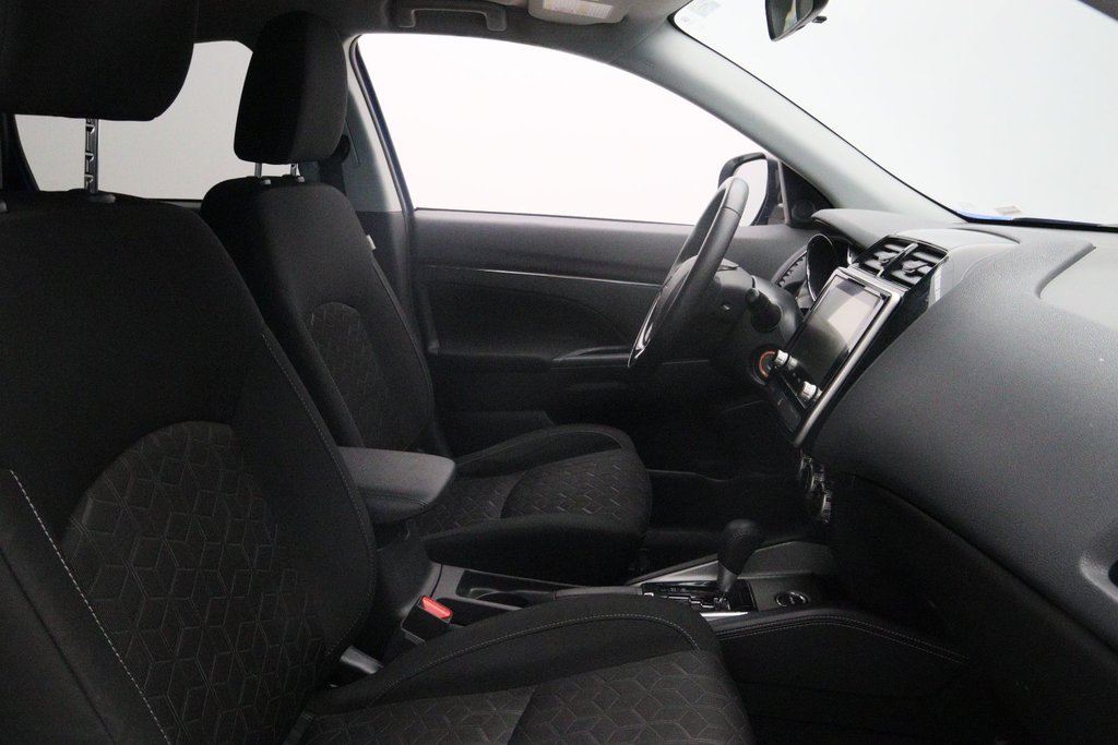 2022 Mitsubishi RVR in Baie-Comeau, Quebec - 15 - w1024h768px