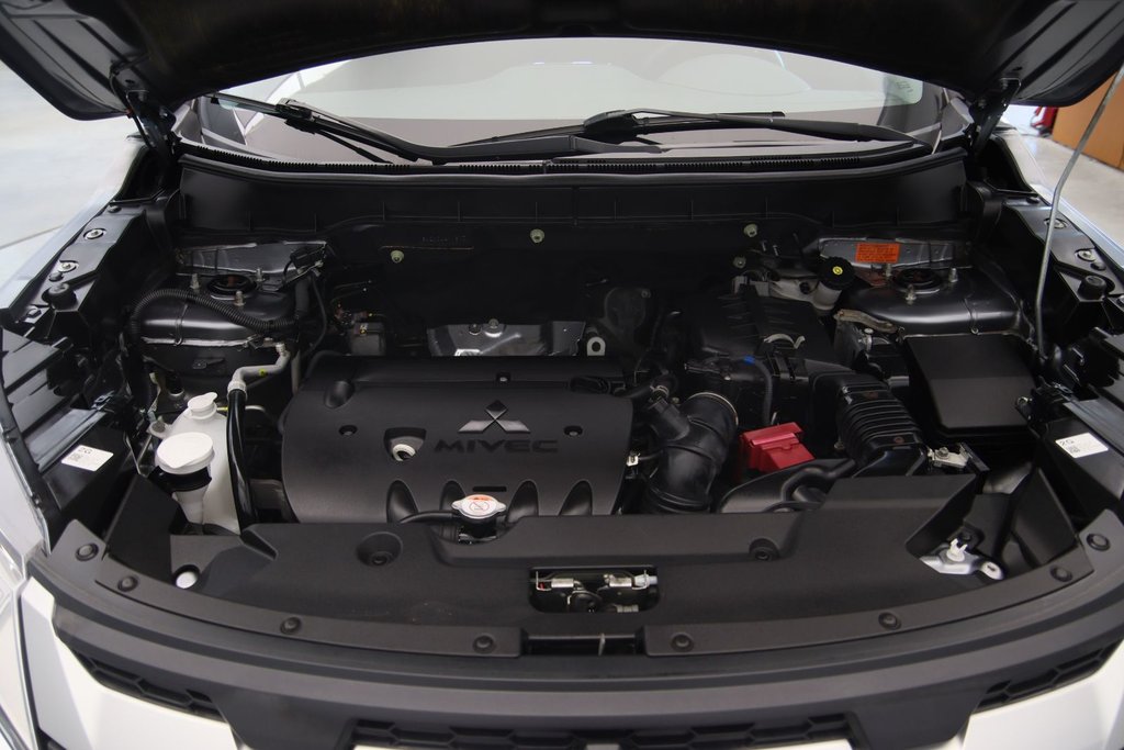 Mitsubishi RVR  2022 à Jonquière, Québec - 16 - w1024h768px