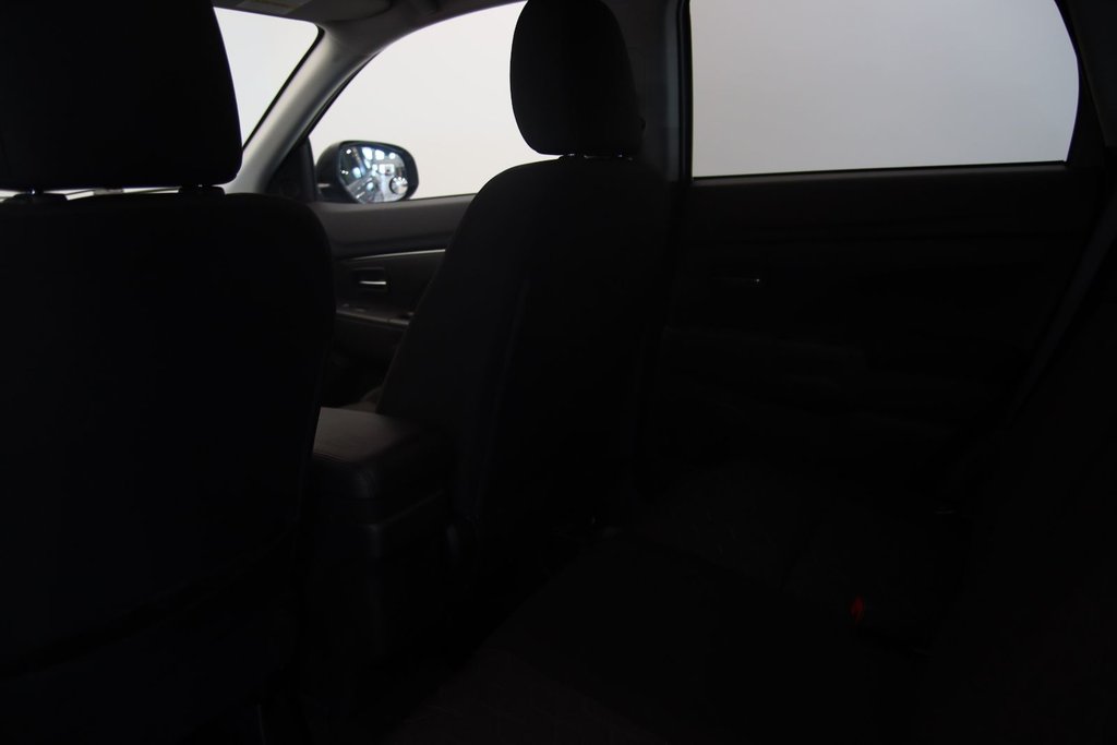 Mitsubishi RVR  2022 à Jonquière, Québec - 8 - w1024h768px