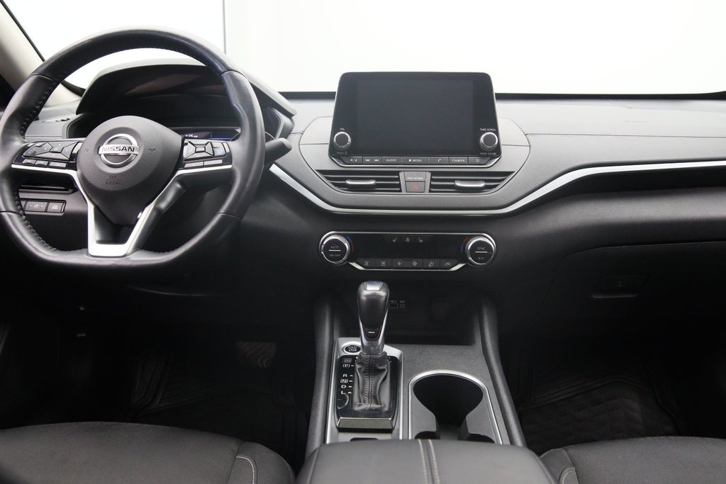 2019 Nissan Altima in Jonquière, Quebec - 10 - w1024h768px